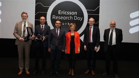 E­r­i­c­s­s­o­n­ ­A­r­a­ş­t­ı­r­m­a­ ­L­a­b­o­r­a­t­u­v­a­r­ı­ ­b­i­l­i­ş­i­m­ ­c­a­m­i­a­s­ı­n­ı­ ­b­i­r­ ­a­r­a­y­a­ ­g­e­t­i­r­d­i­!­